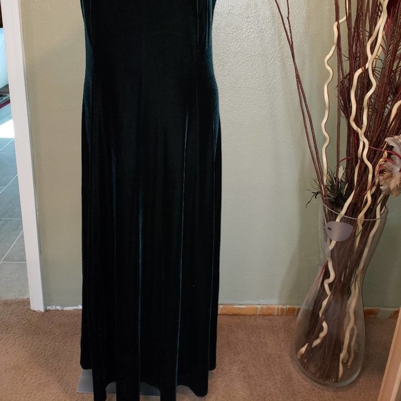 Dark green velvet holiday dress 22W/24W, snowflakes - Picture 6 of 6